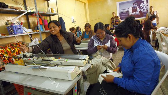 En la posición 11 se ubica el Perú. Según el Índice de Mujeres Emprendedoras de Mastercard (MIWE), el 28,3% de mujeres son dueñas de todos los emprendimientos en el país. A nivel regional, el Perú superó a países como Argentina y Brasil. (Foto: El Comercio)