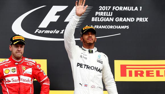 Lewis Hamilton venció a Vettel en el Gran Premio de Bélgica y continúa en su lucha con el piloto de Ferrari por el campeonato de la Fórmula 1. (Foto: Reuters)
