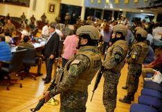 ¿Por qué el presidente Nayib Bukele llevó militares al Congreso de El Salvador y qué le exige? | FOTOS Y VIDEO
