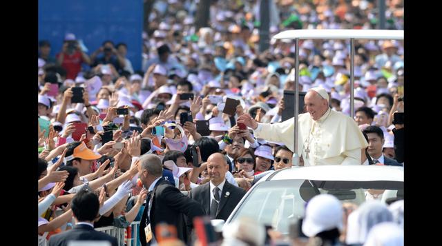 Papa juntó a casi 1 millón de personas en su tercer día en Seúl - 1