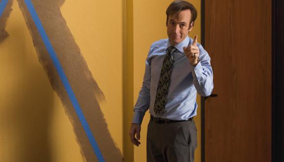 Bob Odenkirk interpreta al abogado criminal Jimmy McGill, Saul Goodman en "Breaking Bad", en la serie "Better Call Saul" (Foto: Netflix)