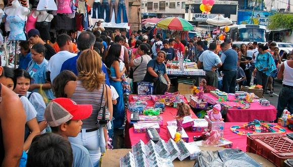 "Quienes pertenecen al sector informal están al margen de las obligaciones tributarias, operan sin permisos, licencias y autorizaciones requeridos por ley" (Foto: GEC).