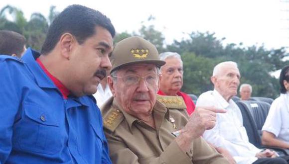 Maduro y Raúl Castro presiden desfile de 1 de Mayo en La Habana