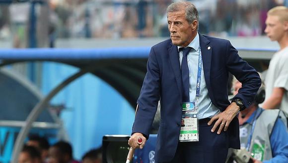El técnico de Uruguay Óscar Washington Tabárez aseguró que "no hay ninguna deuda" de sus jugadores pese a caer ante Francia. (Foto: EFE)