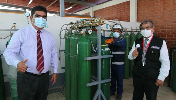 Ambas plantas cuentan con una capacidad de producción total de 72 cilindros de oxígeno de 10 m3 al día. Fueron instaladas en el local de la Municipalidad de Pisco. (Foto: Gobierno)