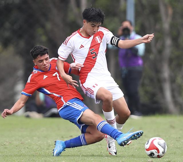 La Selección Sub-15 igualó 1-1 con su similar de Chile en partido amistoso. (Foto: FPF)