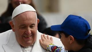 El papa Francisco saldrá del hospital mañana, según el Vaticano