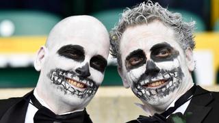 Mundial de rugby: llamativos disfraces del público en Halloween