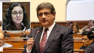 "No sé qué espera la ministra García para sacar a sus asesores"