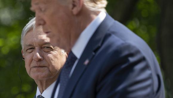 El expresidente de Estados Unidos, Donald Trump, y el mandatario de México, Andrés Manuel López Obrador (AMLO), celebran una conferencia de prensa conjunta en el jardín de rosas de la Casa Blanca, el 8 de julio de 2020 en Washington, DC. (JIM WATSON / AFP).