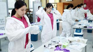 Corea del Sur suma a 6.767 los casos de coronavirus y eleva el balance de víctimas a 44 