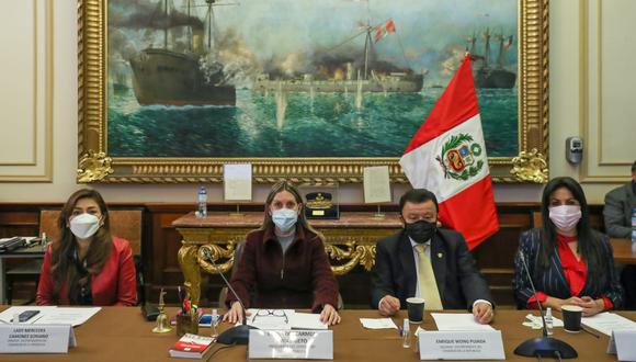 Los congresistas de Perú Libre piden que la Mesa Directiva de María del Carmen Alva sea censurada. (Foto: archivo Twitter Congreso)