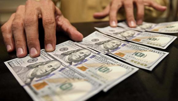 El dólar en Venezuela se cotizó en la jornada previa a 3,723.14 bolívares soberanos. (Foto: EFE)