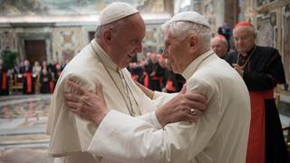 Francisco celebra los 65 años de ordenación de Benedicto XVI