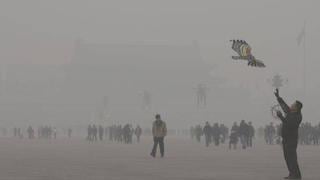 China: aire contaminado hizo que nadie se percate de un incendio 
