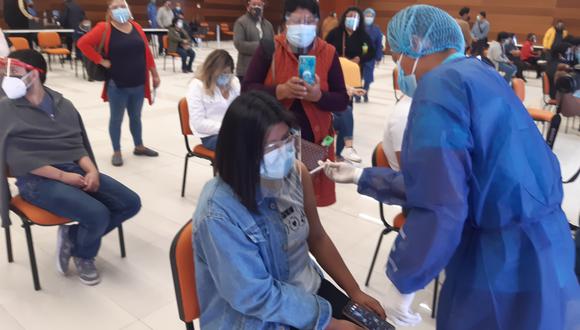 Minsa afirmó que atenderá a los niños y adolescentes de 12 a 17 años que ya recibieron la primera dosis de vacuna contra el COVID-19 | Foto: Minsa / Referencial