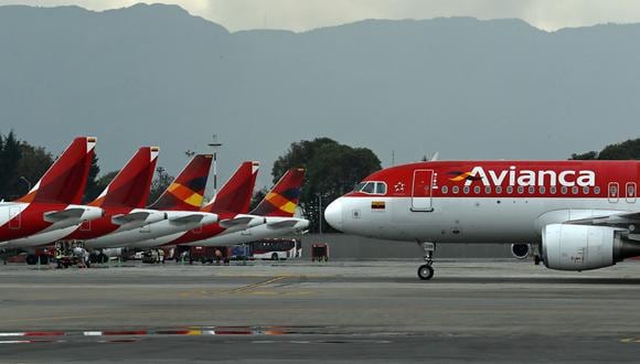 La Aerocivil publicó una resolución en la que actualizó las condiciones para la integración de Avianca y Viva. (Foto: EFE)