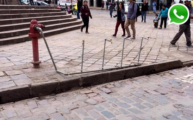 WhatsApp: hidrante es usado como cañería en plaza de Cusco - 1