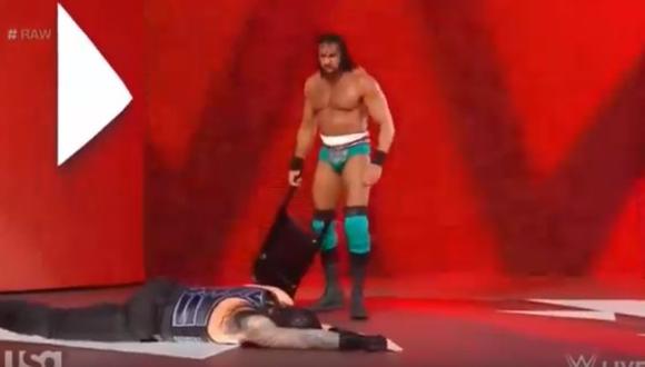 Jinder Mahal se tomó revancha de Roman Reigns en WWE Raw. (Foto: captura)