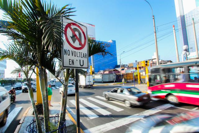 Municipalidad de Lima implementó 100 señales de restricción vehicular en intersecciones viales del Cercado de Lima y otros 16 distritos. (Foto: Difusión)