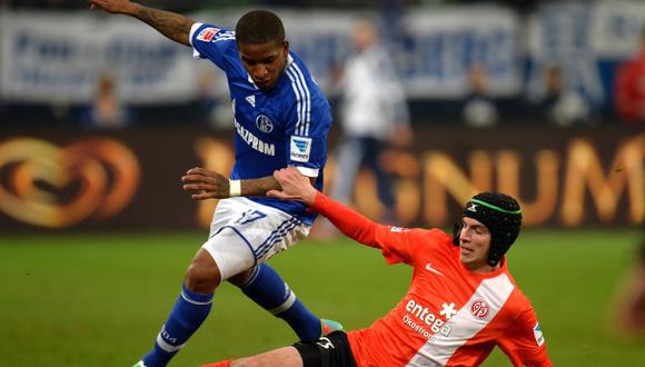 Schalke con Farfán empató 0-0 frente a Mainz por la Bundesliga