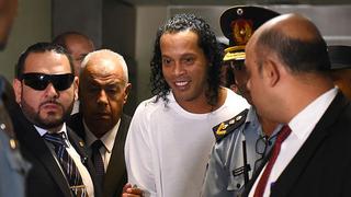 Ronaldinho, frustrado por seguir en la cárcel, lanzó esta promesa: “Nunca más voy a volver a Paraguay”