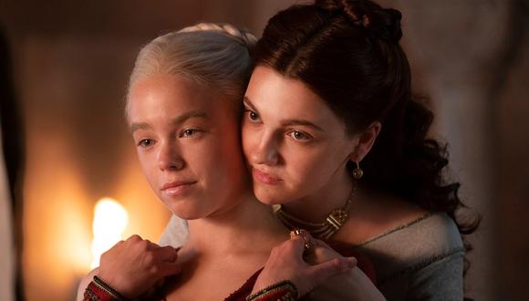 "House of the Dragon". En la foto Milly Alcock y Emily Carey, intérpretes de las jóvenes Rhaenyra Targaryen y Alicent Hightower.