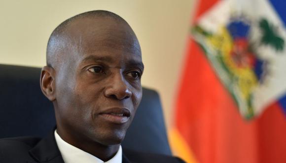 El entonces presidente de Haití Jovenel Moise habla durante una entrevista con AFP en la comuna de Petion Ville, el 1 de diciembre de 2016. (Foto de HECTOR RETAMAL / AFP).