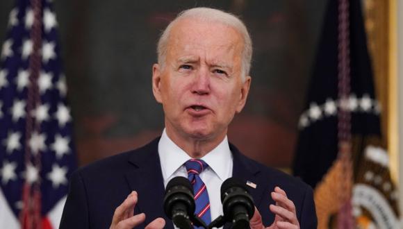 El presidente de Estados Unidos, Joe Biden, pronuncia comentarios sobre el informe de empleos de marzo del Departamento de Trabajo desde el Comedor Estatal de la Casa Blanca en Washington, D.C., Estados Unidos. (Foto: REUTERS / Erin Scott).