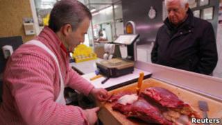 De escándalo a nueva moda: carne de caballo es tendencia gastronómica en París