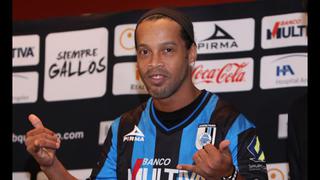 Ronaldinho es blanco de insultos racistas de político mexicano