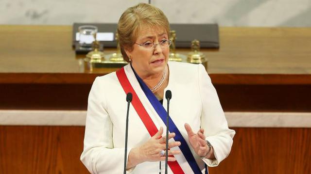 Bachelet anuncia gratuidad para 60% de estudiantes más pobres - 1