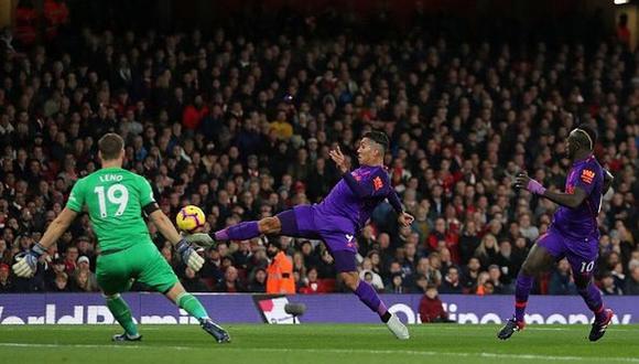 El árbitro del compromiso anuló un gol a Sadio Mané, tras un tiro al palo de Firmino en el Arsenal vs. Liverpool por Premier League (Foto: AFP)