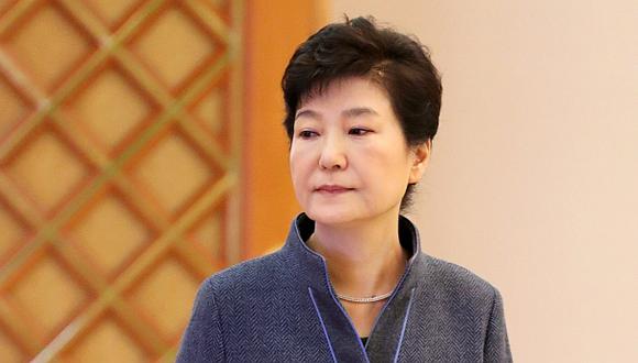 Implican a presidenta surcoreana en escándalo de corrupción