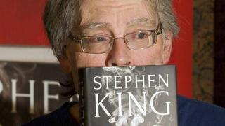 Stephen King sobre el supuesto pago mensual para ser verificado en Twitter: “Deberían pagarme”