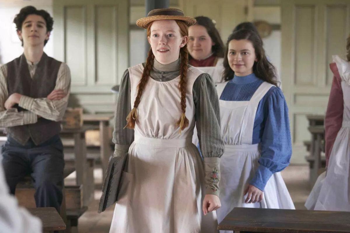 Es una serie de televisión canadiense basada en la serie de novelas de 1908 Anne of Green Gables escritas por Lucy Maud Montgomery, y adaptada por la escritora y productora ganadora del premio Emmy Moira Walley-Beckett (Foto: Netflix)