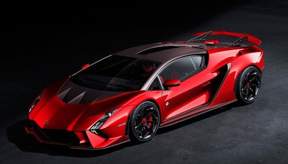 Lamborghini rinde homenaje a su motor V12 con las presentación de los modelos Invencible y Autentica