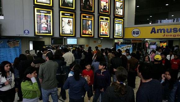 Identifican a mujer que robaba en cines de Miraflores