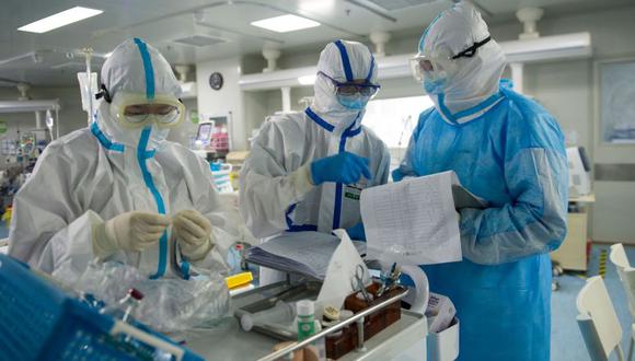 El riesgo "muy alto" solo había sido establecido hasta ahora en China, donde en los últimos tres días se han diagnosticado menos casos nuevos que en el resto del mundo. (Foto: AFP)