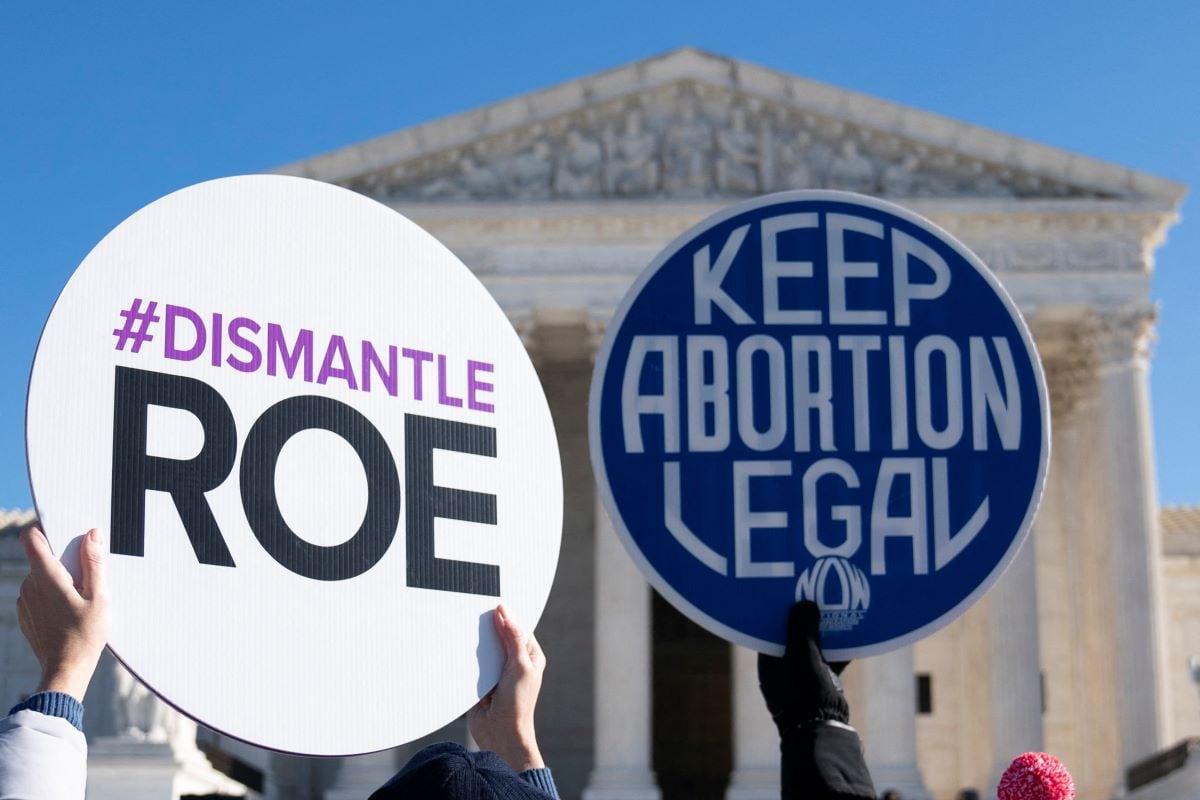 A protest for and against abortion before the Supreme Court of the United States.  (ALEX EDELMAN / AFP).