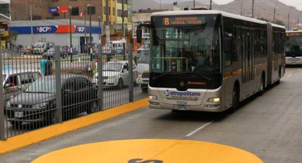 Los buses del Metropolitano se detendrán por un lapso de diez minutos, desde las 8 de la noche de este viernes, en el marco del simulacro nocturno de sismo. (Foto: Andina)