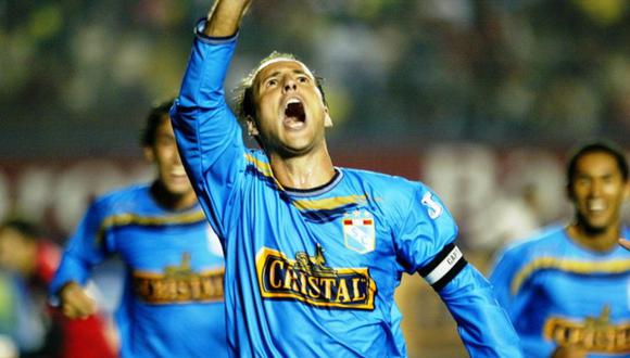Luis Alberto Bonnet fue uno de los grandes goleadores de Sporting Cristal | Foto: Facebook.