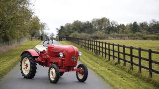 Cuando sepas de qué marca es este tractor, también querrás coleccionarlo