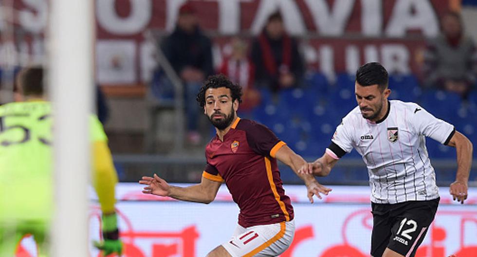 Mohamed Salah realizó un gol impensado que dejó sorprendidos a todos | Foto: Getty Images