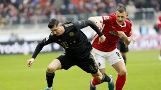 Insólito: Bayern Munich jugó por unos segundos con 12 futbolistas contra el Friburgo | VIDEO