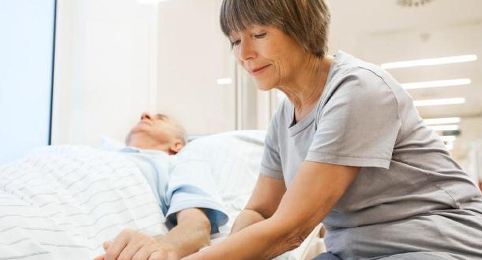 Los cuidados paliativos ayudan a mejorar la calidad de vida de una persona que tiene una enfermedad terminal. (Foto: iStock)