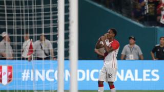 Perú derrotó 3-0 a Chile en el Hard Rock Stadium de Miami por la fecha FIFA