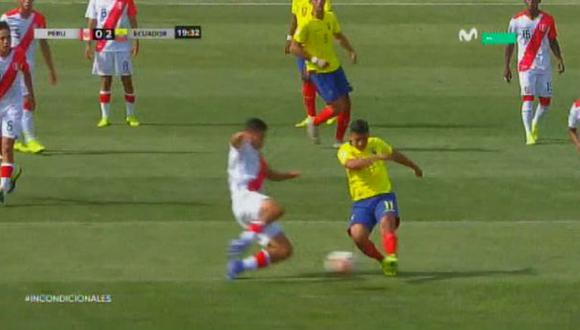 Ecuador se puso 2-0 arriba en el marcador ante Perú gracias al gol de Alexander Alvarado. (Foto: captura).