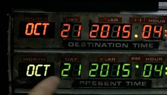 Facebook: Marty McFly 'vuelve al futuro' en octubre del 2015