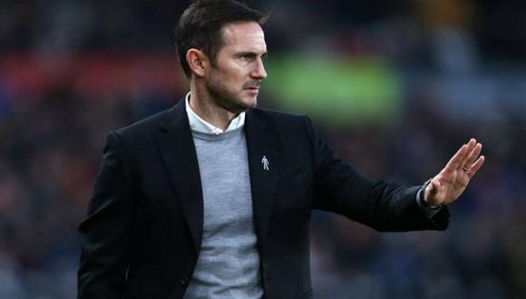 Después de que el Chelsea sufriera una humillante goleada (0-6) a manos del Manchester City, se rumoreó de que Frank Lampard estaría cerca de ocupar la zona técnica. (Foto: AP)